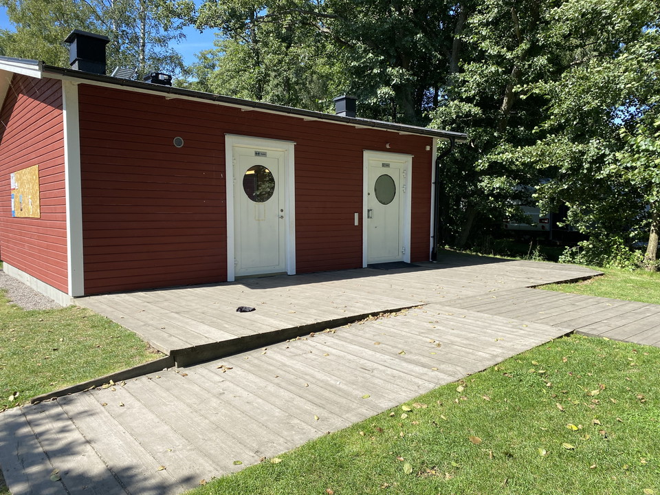 Tillgänglighetsanpassad toalett