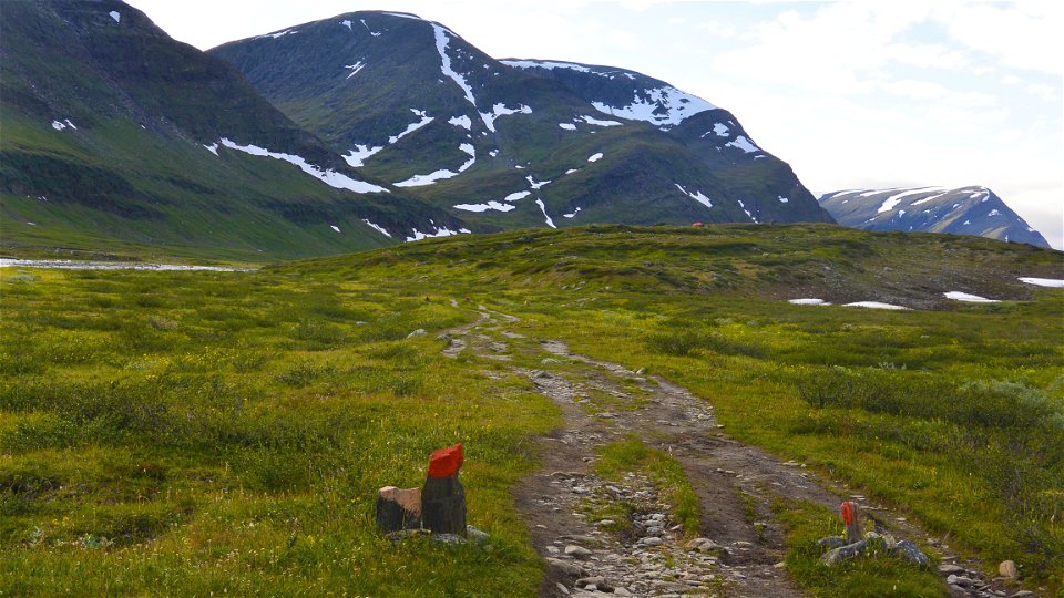 Utsikt mot fjället Sälka (Sealggá), 1 865 m.ö.h.