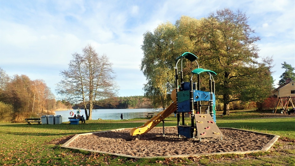Kottlabadets lekplats. Foto Lidingö stad