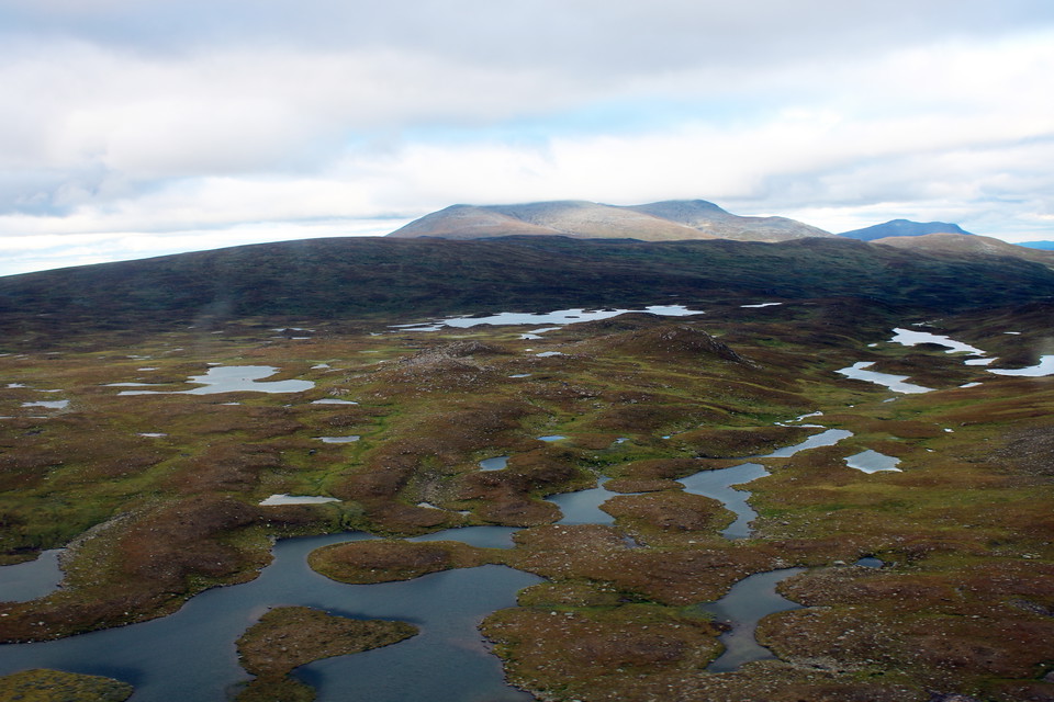 Tjärnar i området kring Slipsiken.