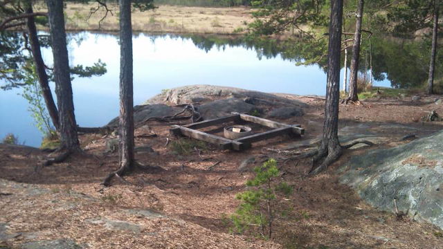 Grillplats Kvarnsjön, Lännaskogens naturreservat