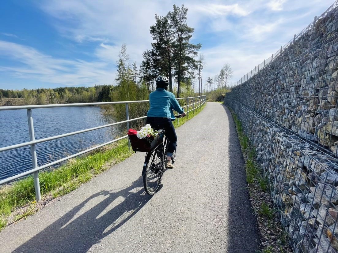 Separerad cykelväg mot Askersund - foto: Linnéa Björk