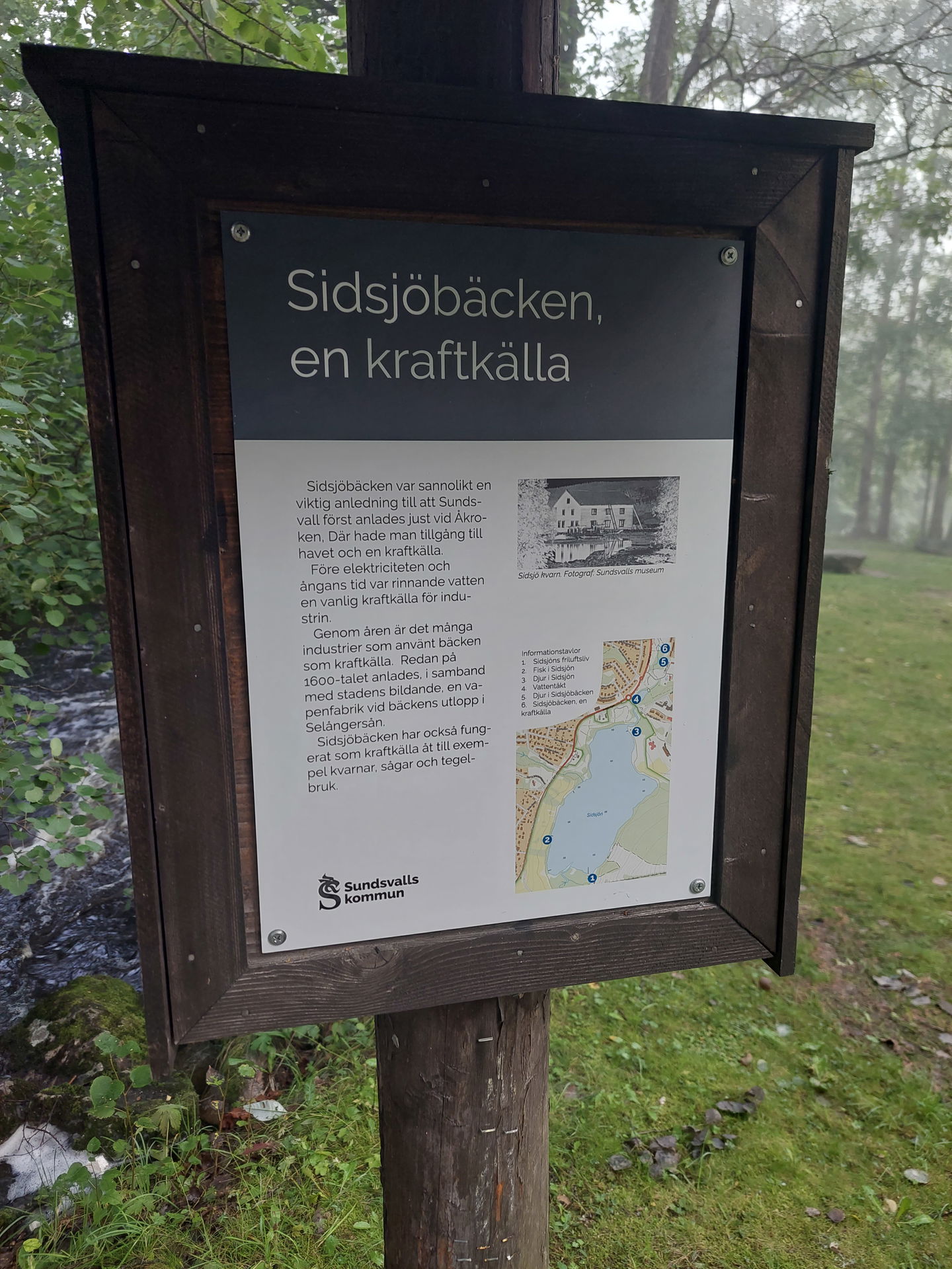 Informationsskylt 