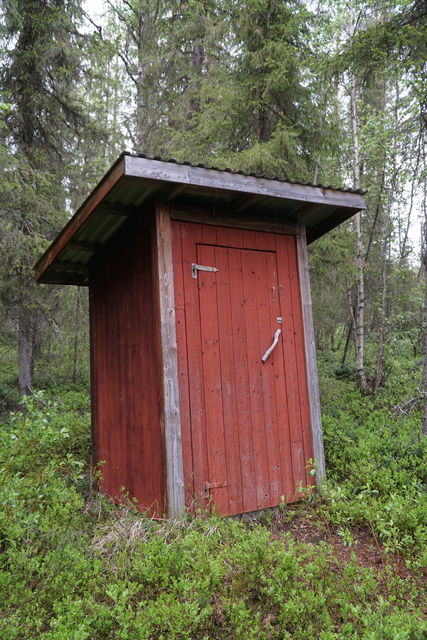 Outdoor toilet