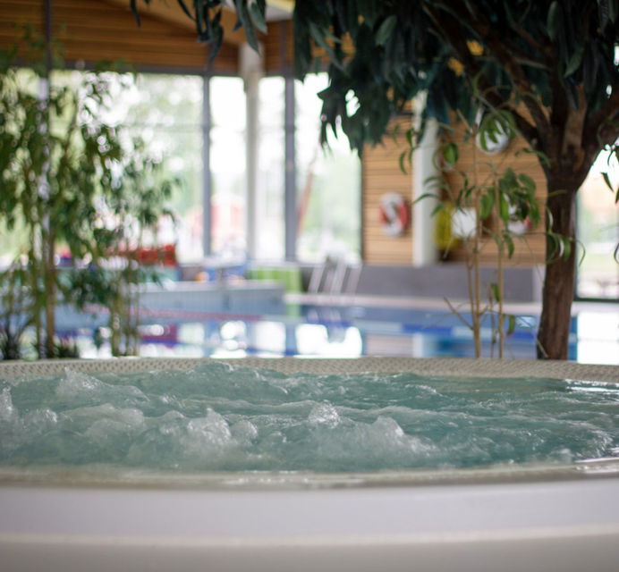 Bubbelpool inne på Kristinehamn Arena.