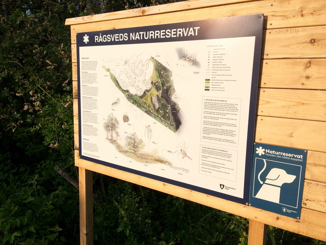 Entré söder, Rågsveds naturreservat, Högmoravägen