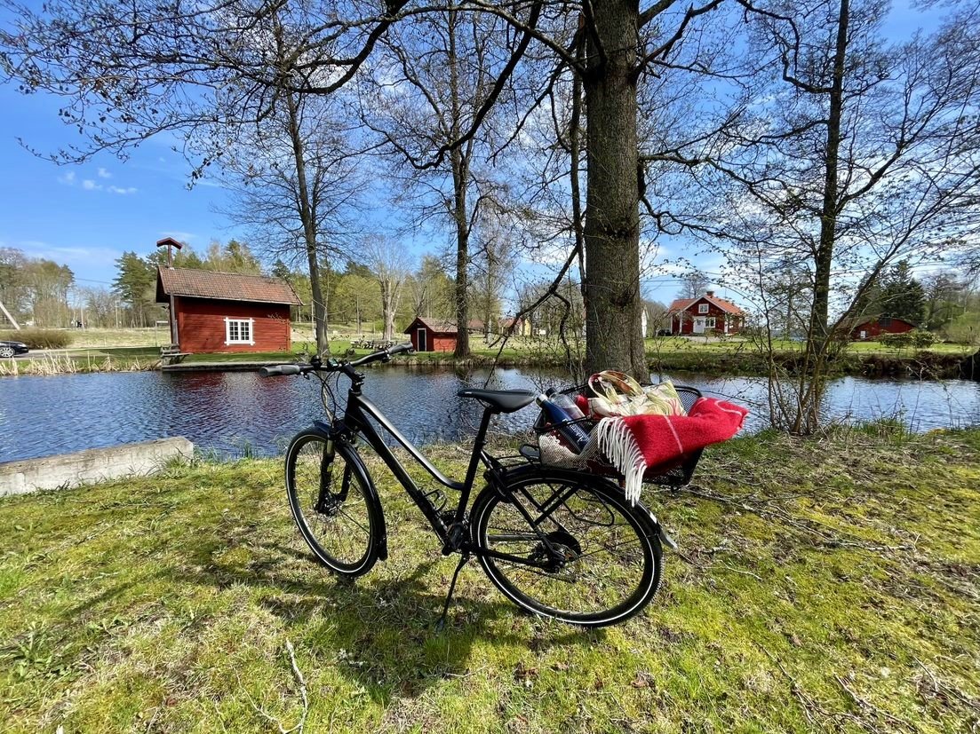 Cykel vid sjö