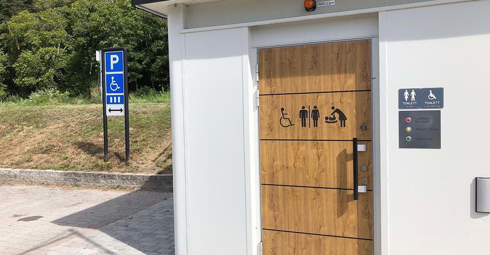 Tillgänglighetsanpassat WC vid parkeringen Kanal väst.
Söderköping