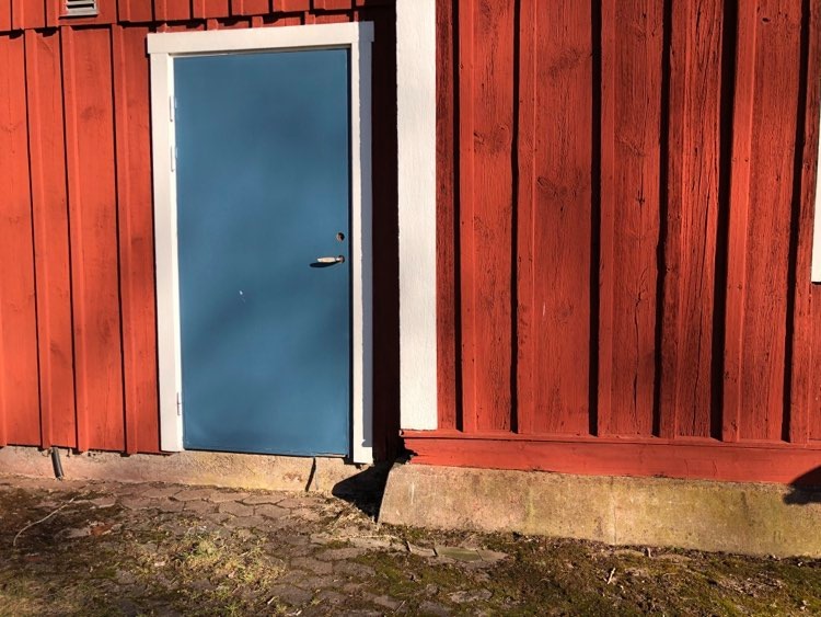 Här inne finns en vattenkran.