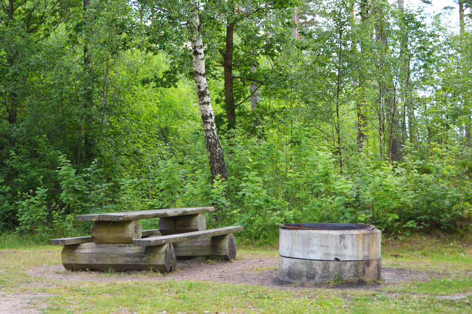 Grillplats / bänkbord