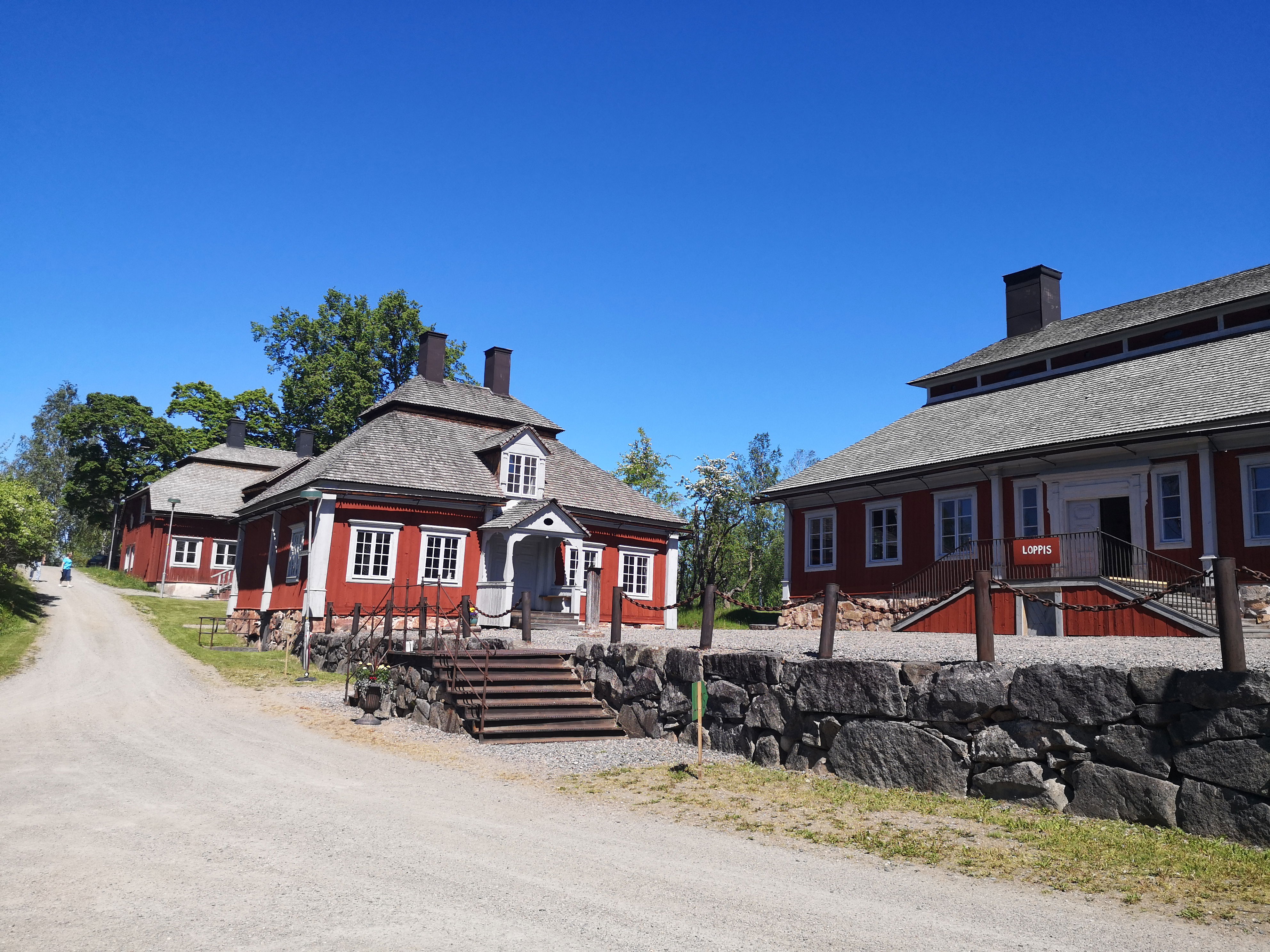 Kungaskogens trädgårdsvandring — Naturkartan