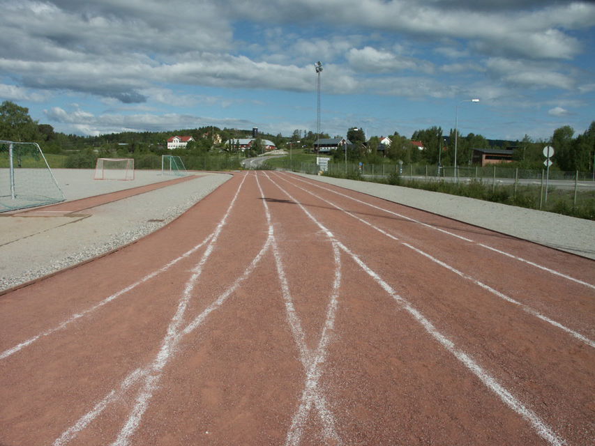 Löparbanor vid Matfors skol-IP
