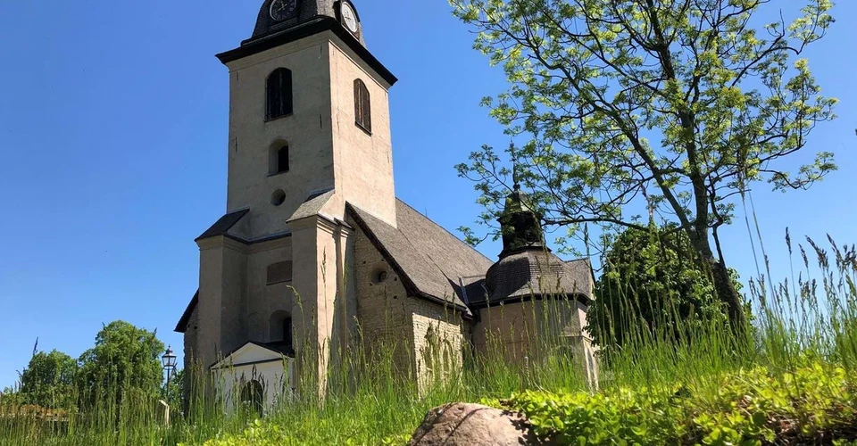 Vreta Kloster kyrka med anor från 1100-talet.