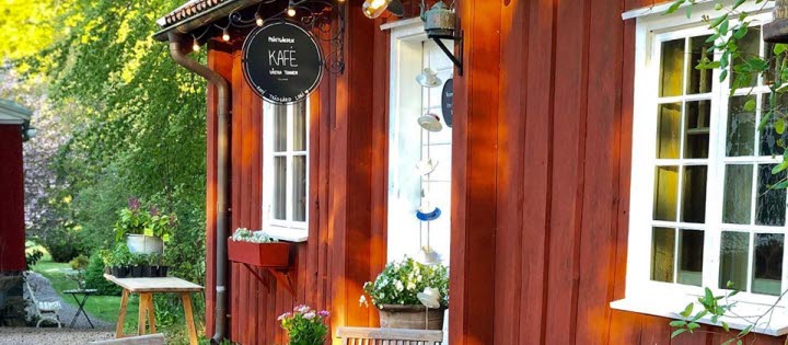Västra Tunhems Prästgård Kafé &Logi