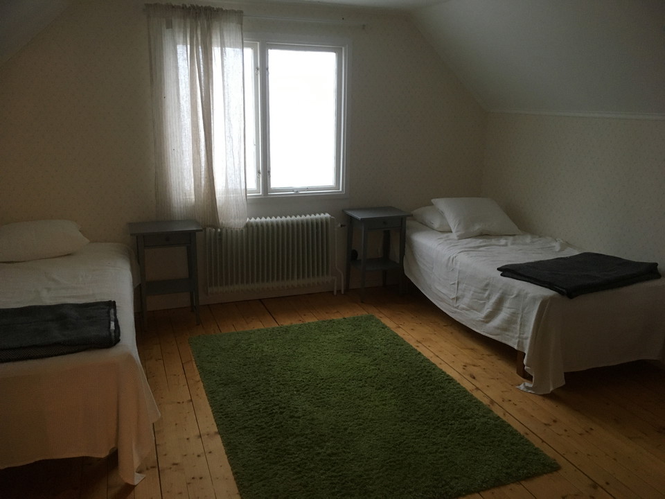 sovrum 1 övervåning