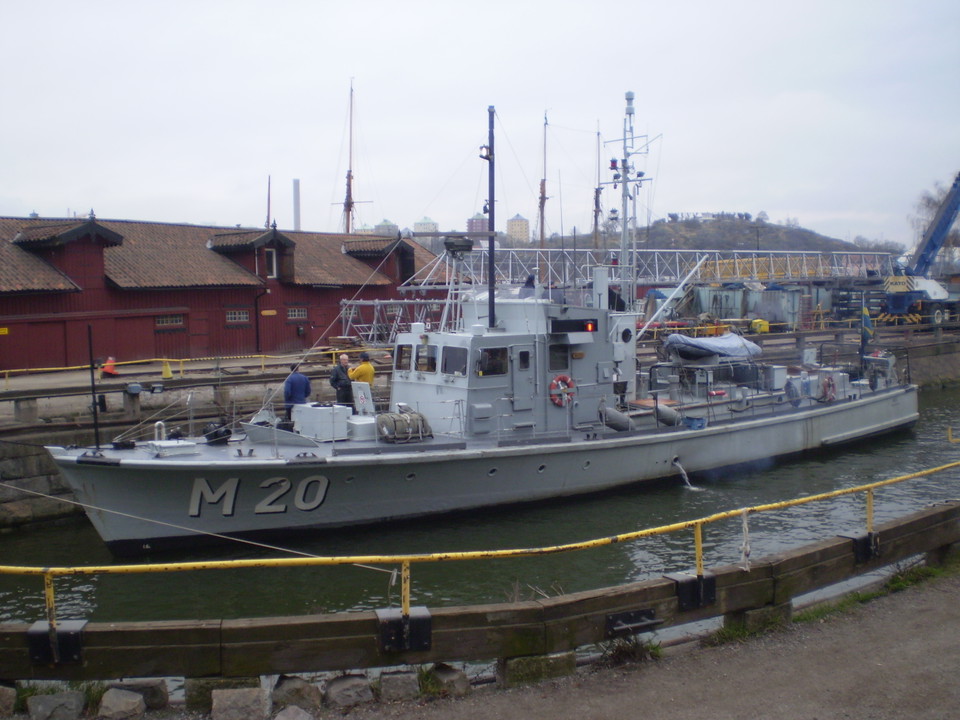 Minsveparen M20 i docka. 