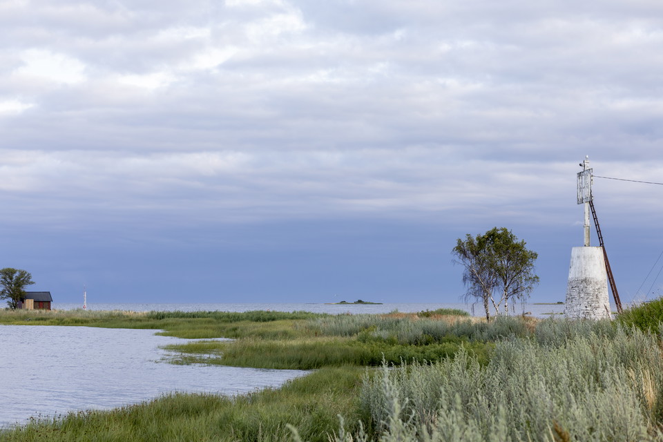 Udde med fyr, Bergkvara