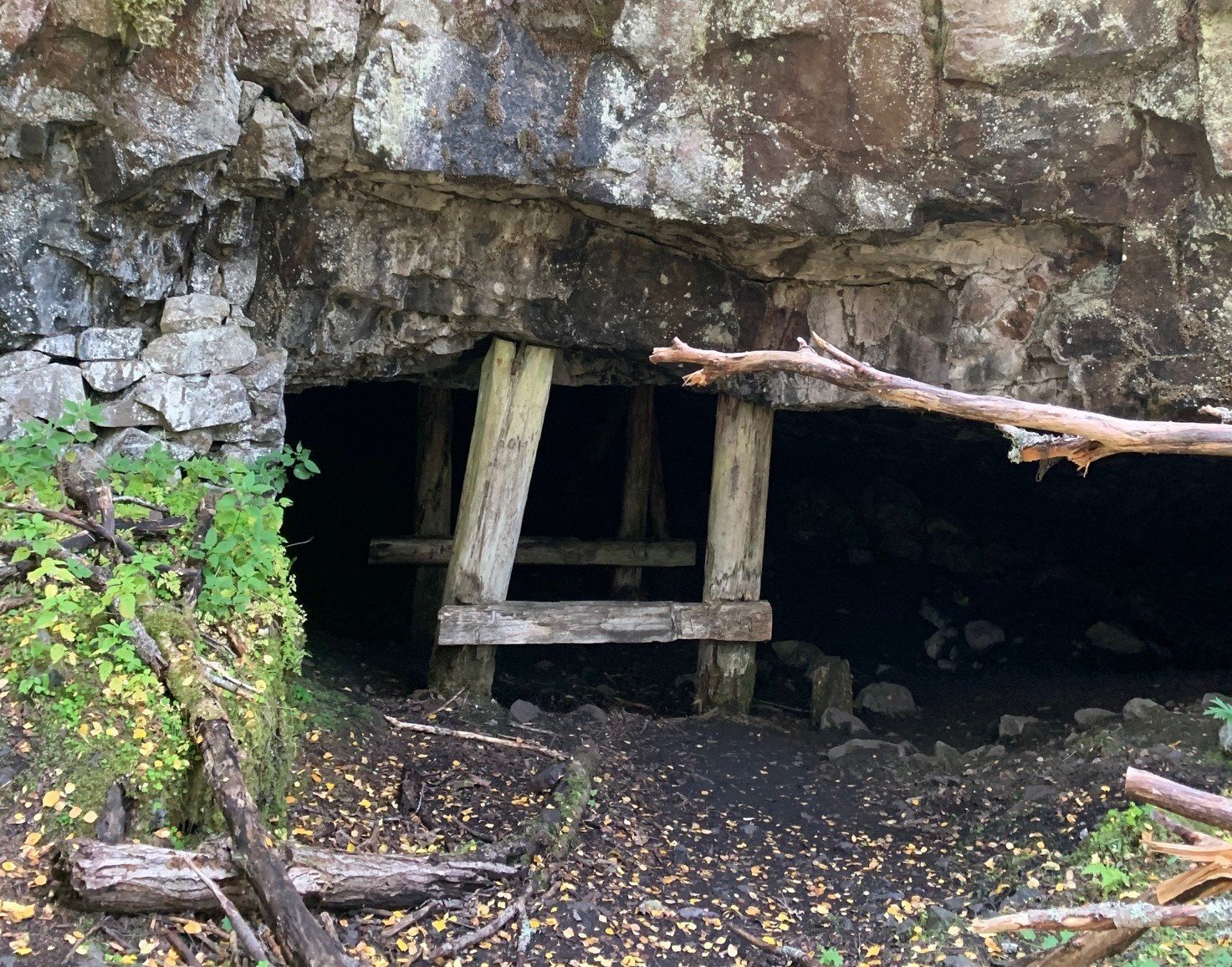 Tombo gruva - isgruvan