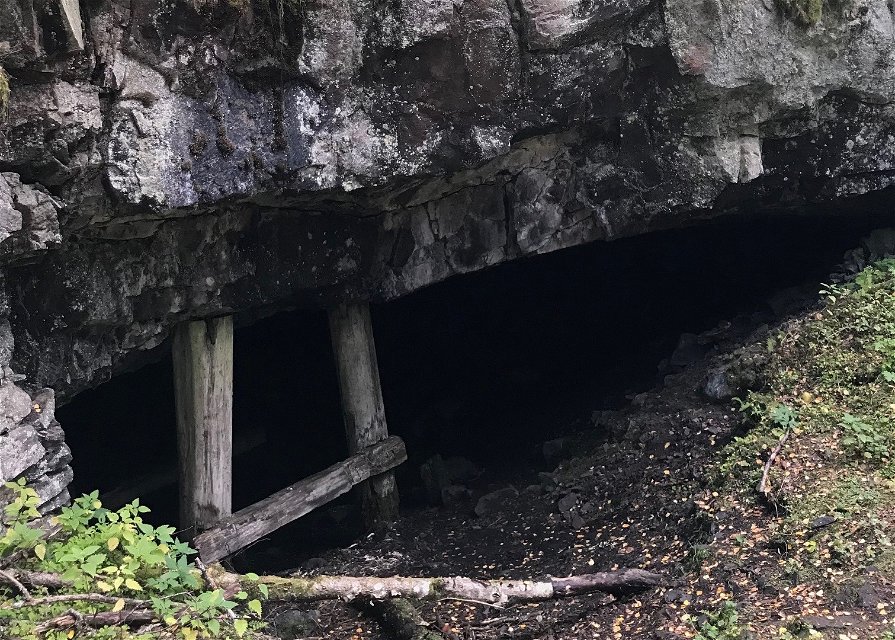 Tombo gruva - isgruvan