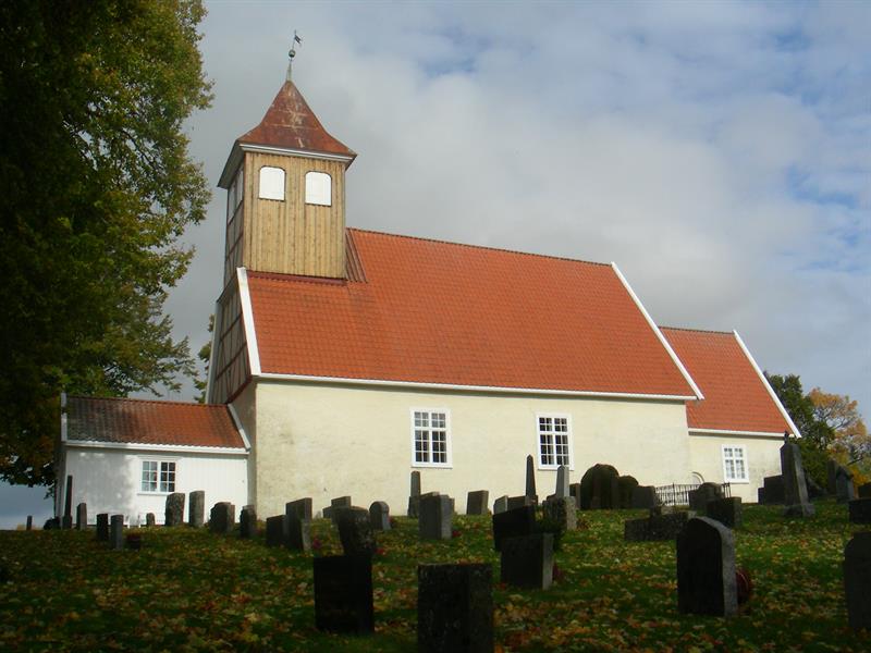 Rødenes Church, Marker