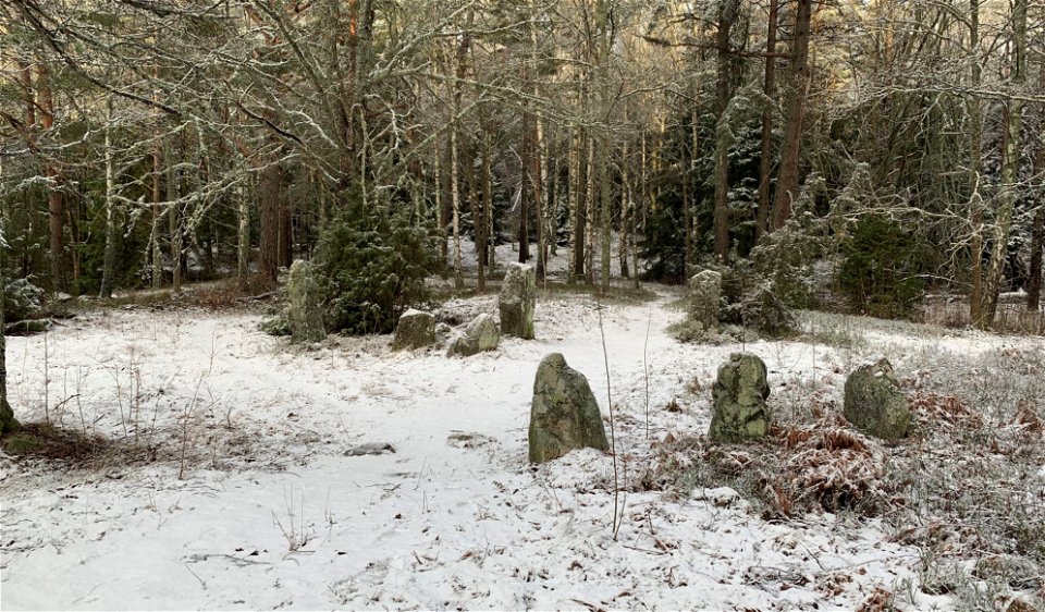 Bergaholms gravfält, en av områdets många fornlämningar. Foto: Lena Malmström