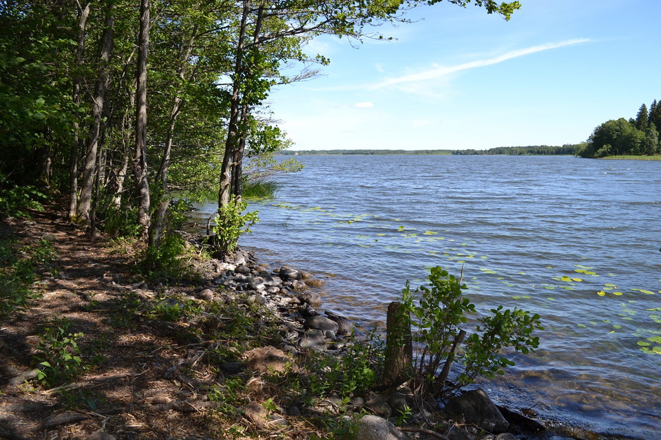 Utblick över Fysingen från Kärleksstigen.