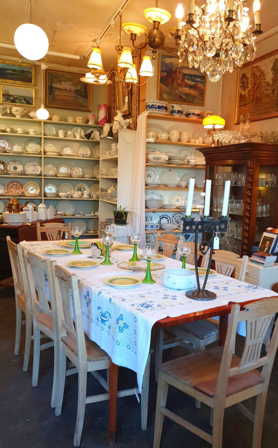 Qeptas Antika Österbybruk