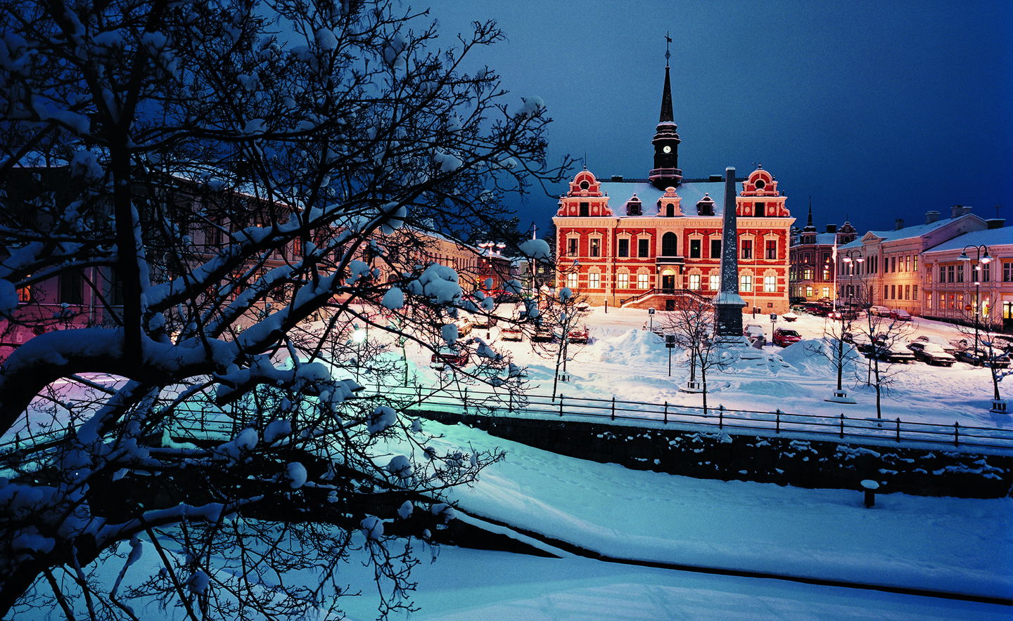 Rådhuset och rådhustorget
