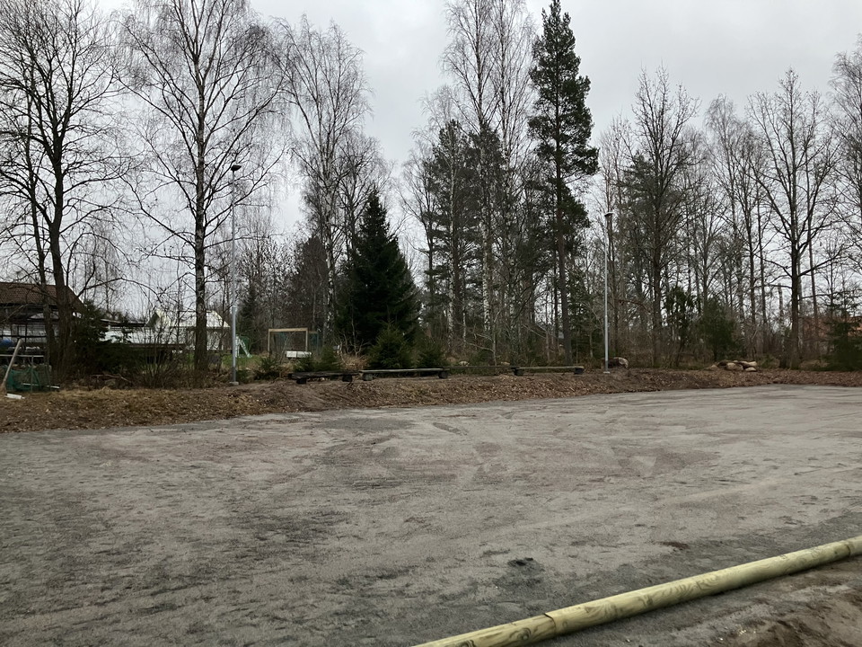 LED-belysning på grusplan/isbana