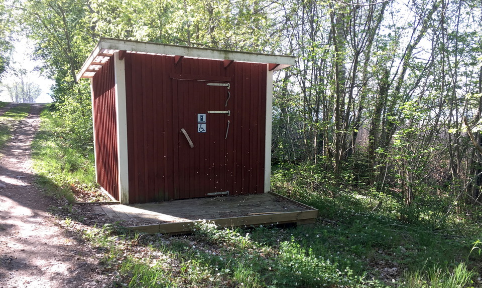 Dass nära badplatsen.