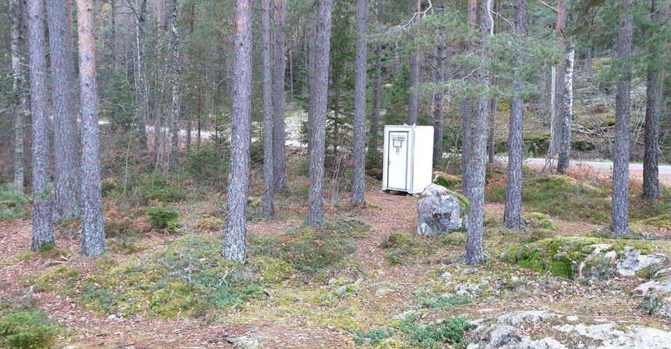 Sommaröppet dass vid Lomsviken på Torpön
Ydre