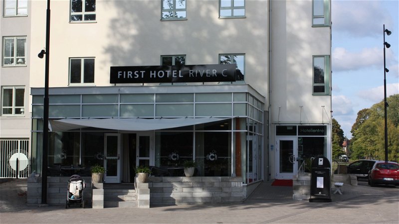 First Hotel River C