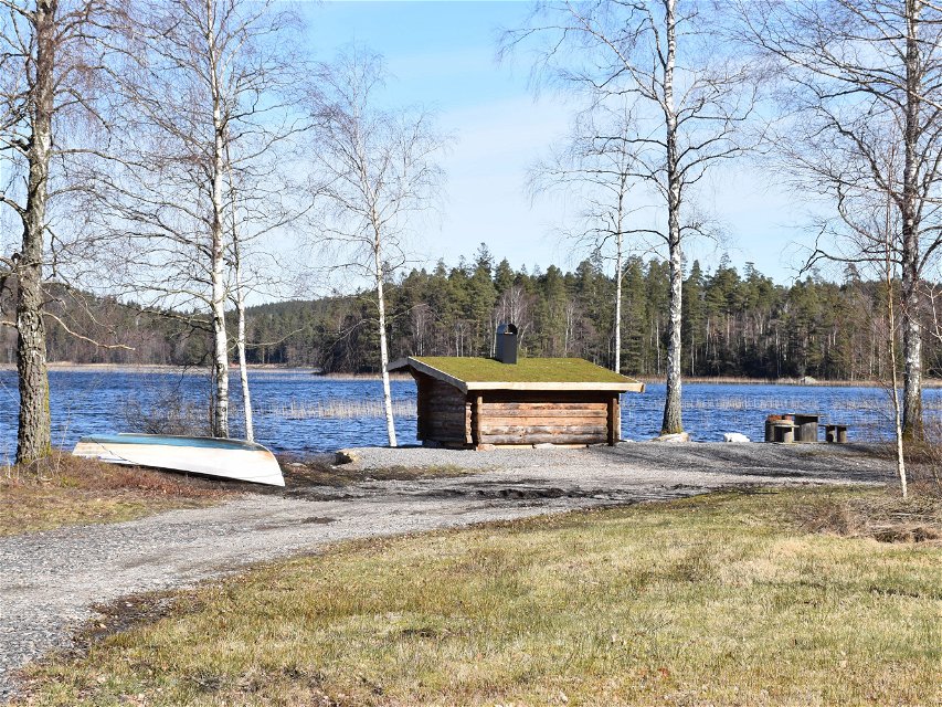 Vindskyddet vid Stora Sävsjön i Gunnarsjö.