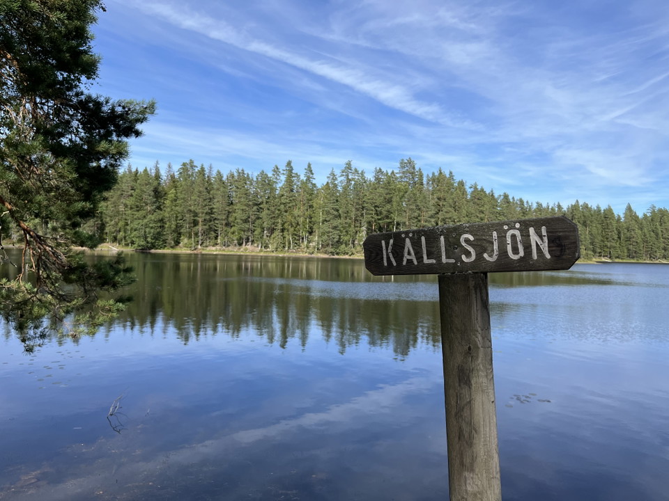 Skylt Källsjön
