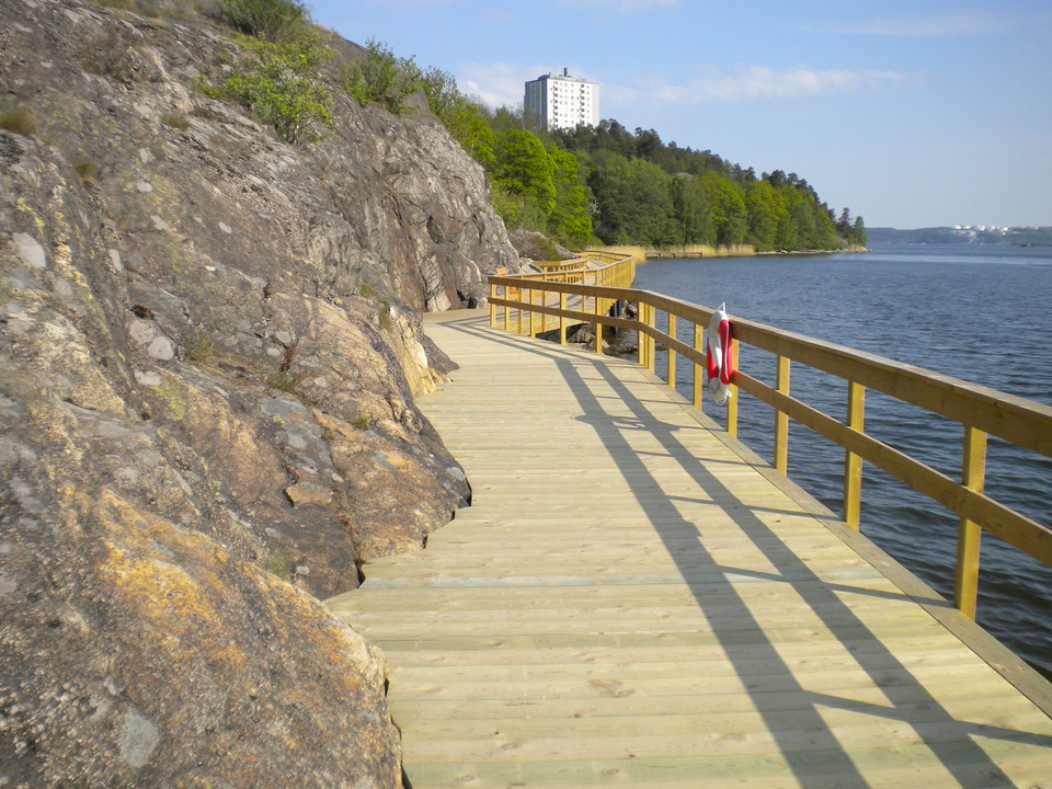 Bryggväg längs Lilla Värtan. Foto Lidingö stad.