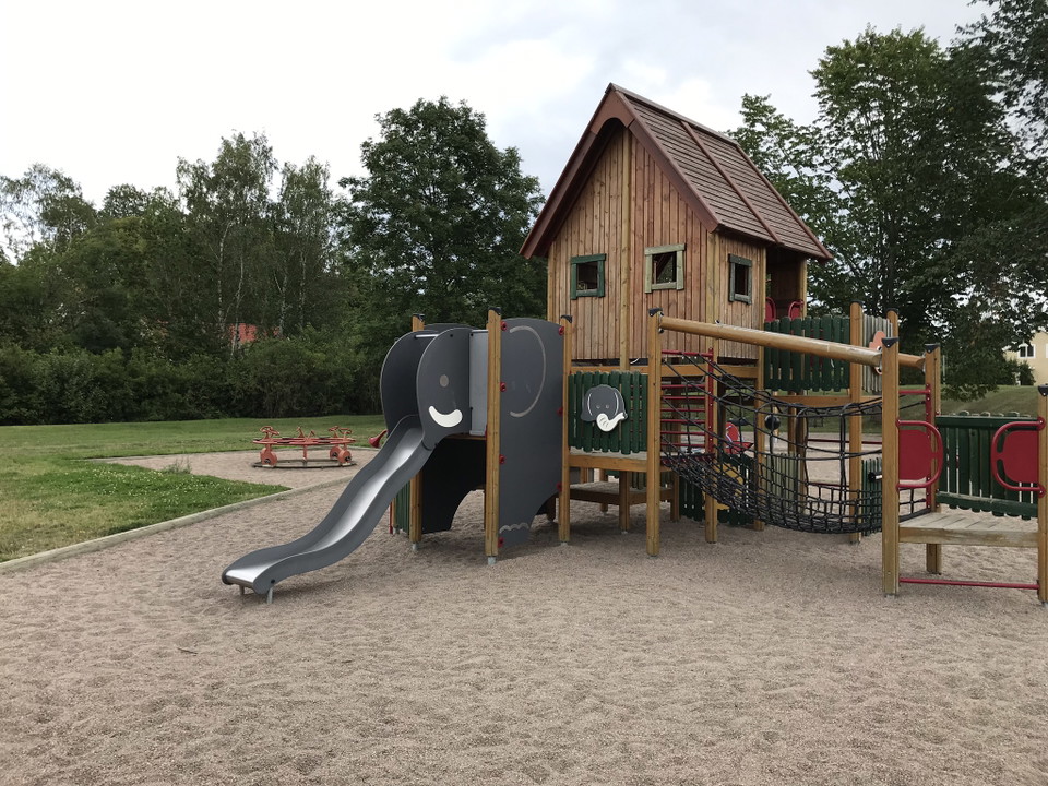 Åk på elefantens snabel