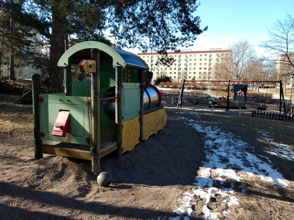 Tut-tuut! På väg till nästa station.