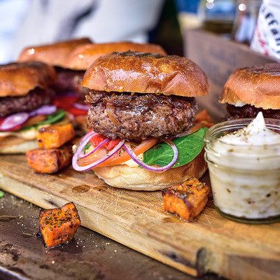 Jabers Restaurant & Pub