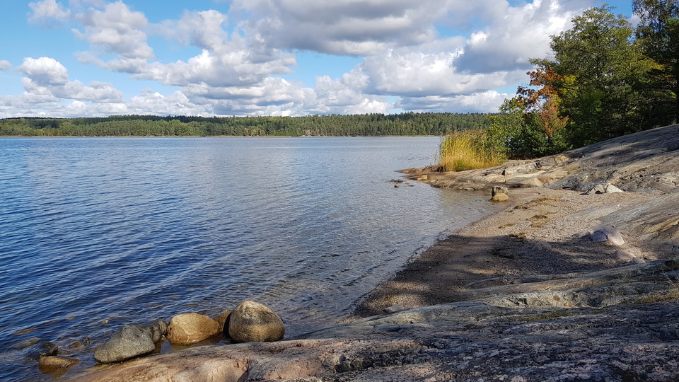 Strand vid Askrikefjärden. Foto Lidingö stad