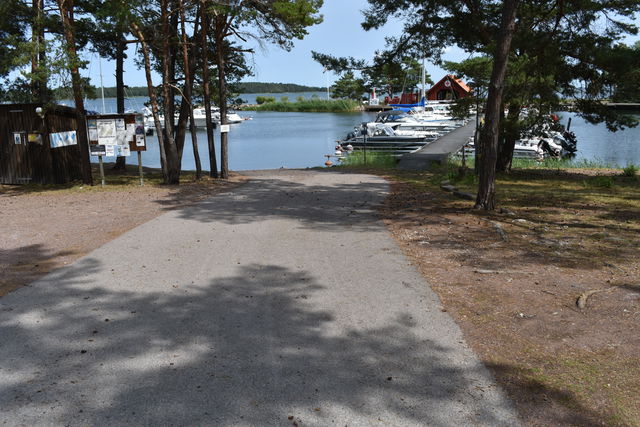 Sjösättningsrapp Lakahamnen
