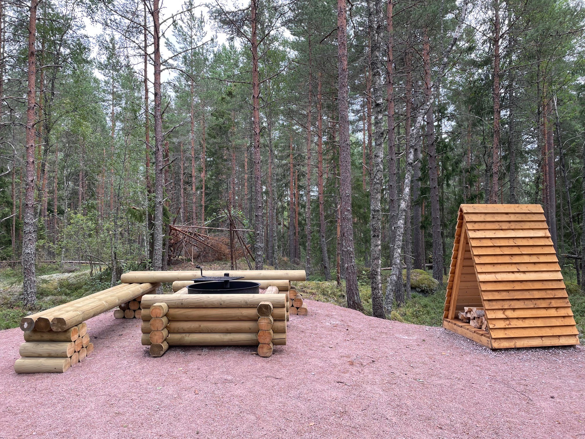 Hallstahammar - Grillplats Motionsspåret/Bruksleden