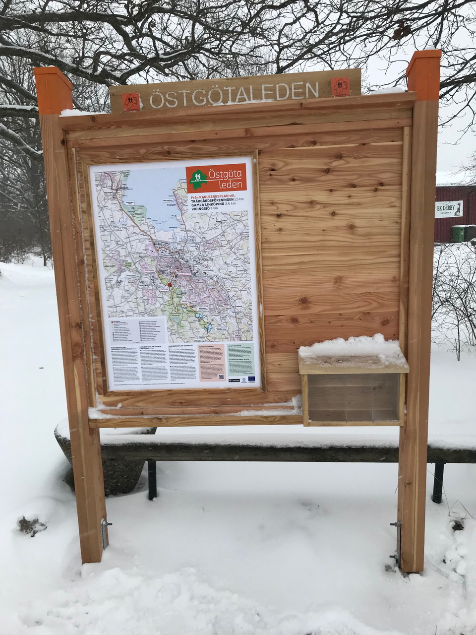 Etapptavla med karta för Östgötaleden.