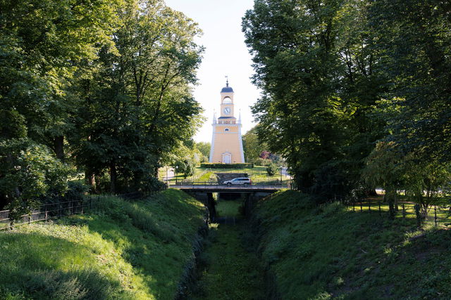 Amiralitetsparken och Amiralitetsklockstapeln