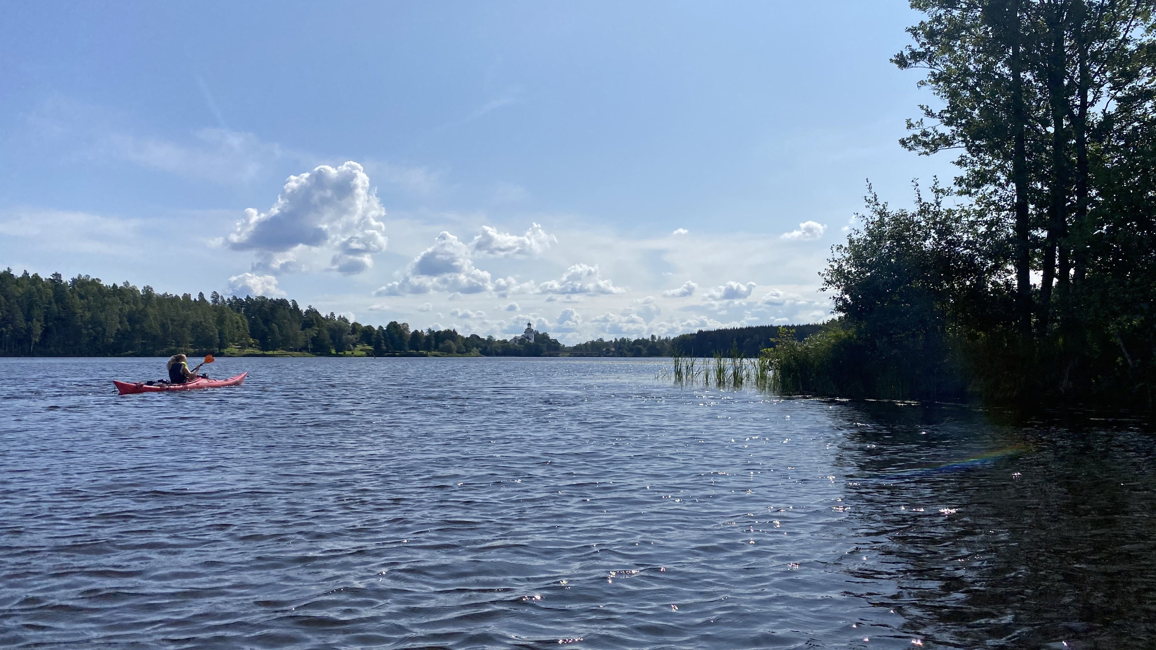 Paddla i öppna vatten och bland öde öar