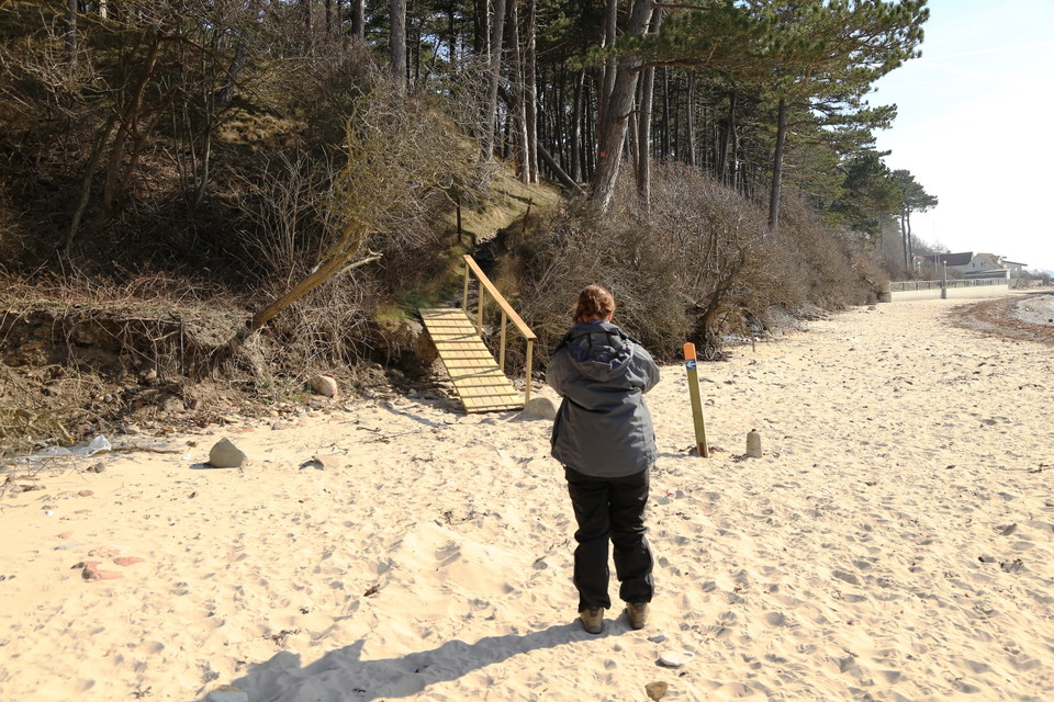 Här kan du även njuta av sandstranden