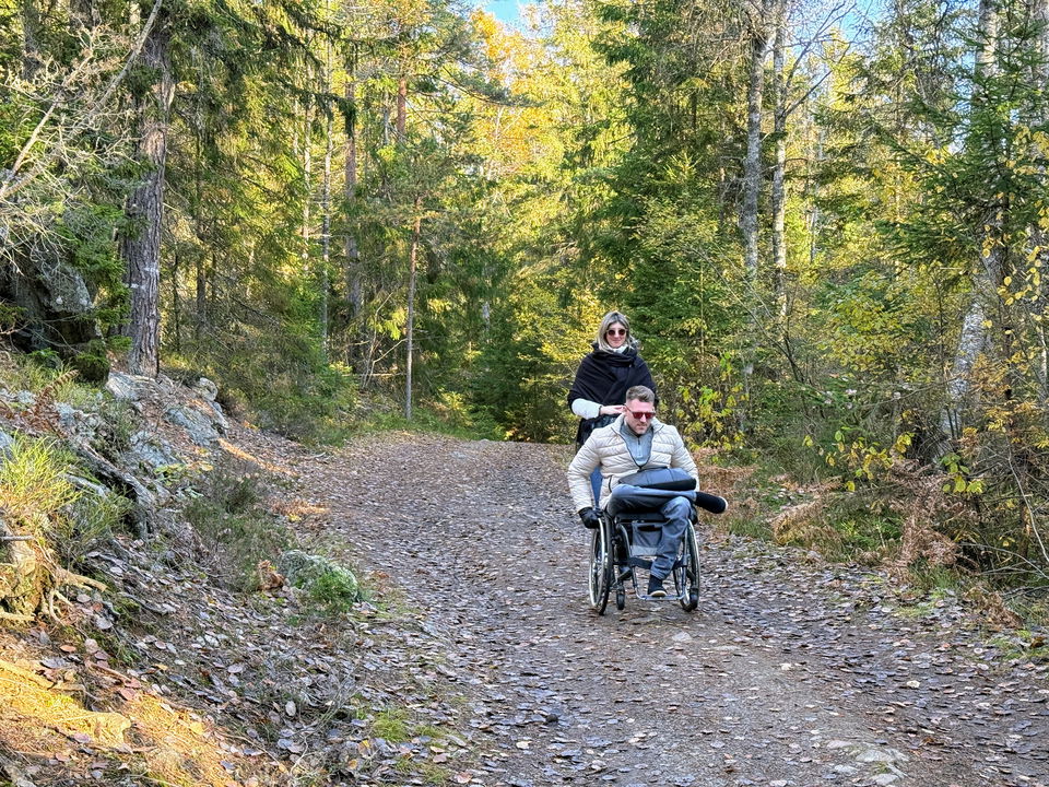 Det finns ingen rullsltolsvänlig led markerad i Tyresta på Naturkartan. Men här har ett nederländskt…