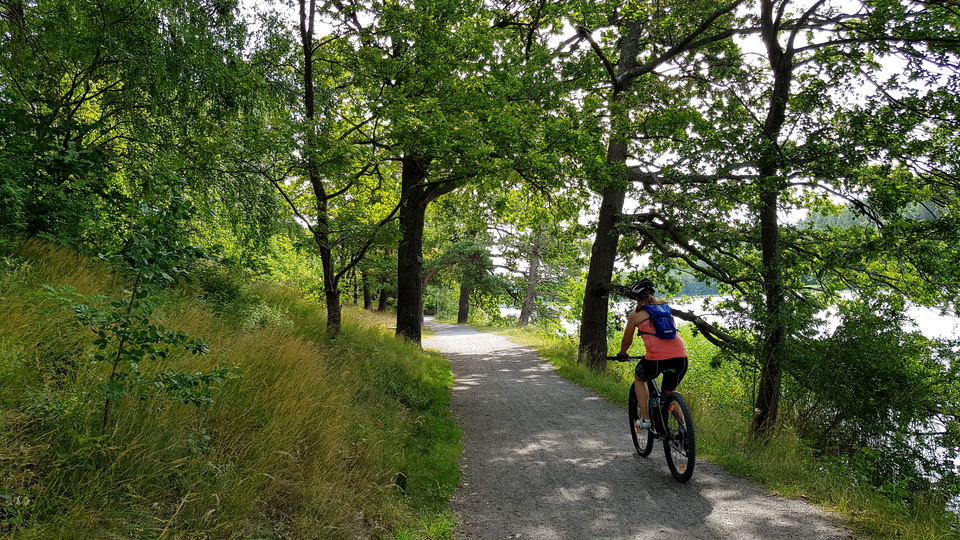 Elfviksleden öster om Boholmen. Foto Lidingö stad