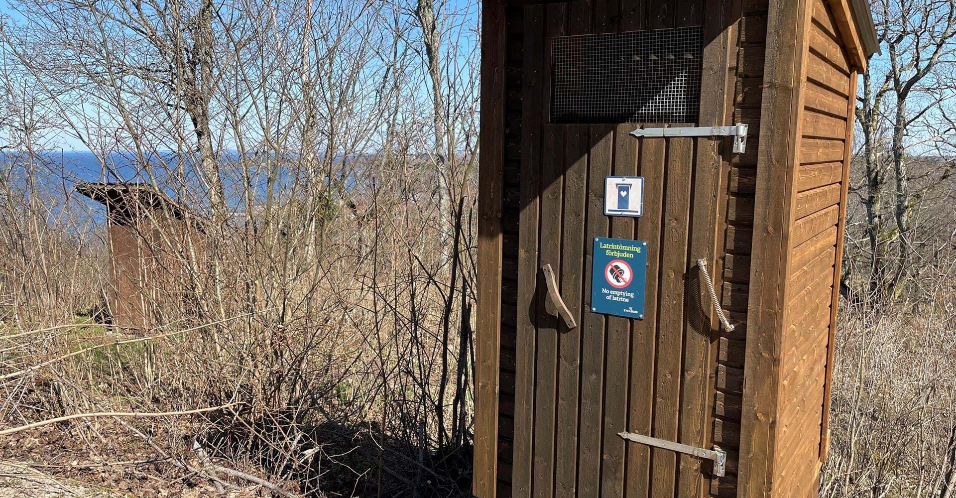 Torrtoa nära Drottning Ommas borg. 
Etapp: Omberg runt, Signaturleden. 
Vadstena
