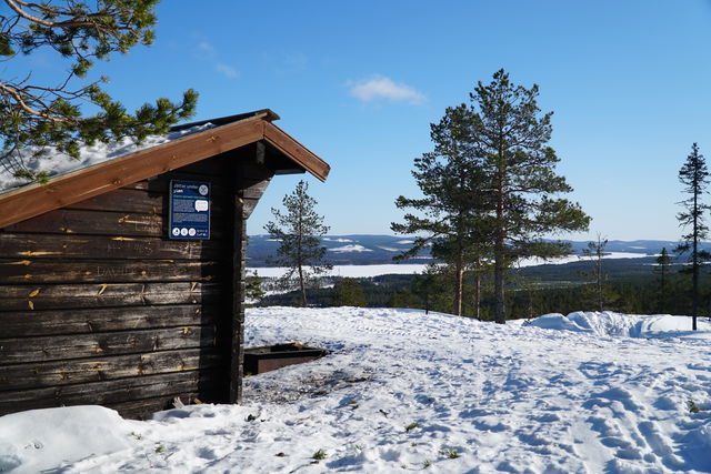 Grelsbyberget mountain 4,4-4,8 km (green)