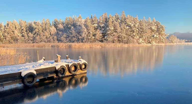 Solig vinterdag i Hemviken, Ängsö nationalpark.